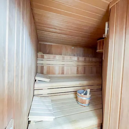 Holiday home Luxus-fewo: Sauna With Terrace And Parking
