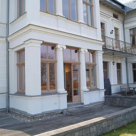 Luxus-fewo: Sauna With Terrace And Parking